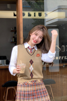 國產(chǎn)變態(tài)另類在線視頻