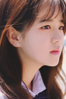 女主从小被秘药催熟养大小说